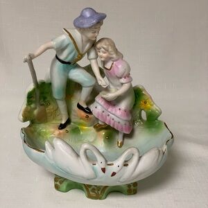 🆕 PAULUX Vintage Japan Couple At Swan Pond Porcelain Figurine Home Decor Bisque